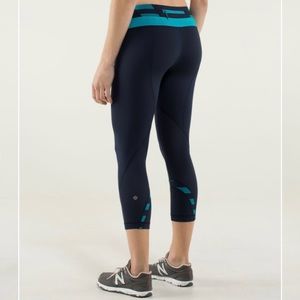 Lululemon Run Inspire Crop leggings pants II 4